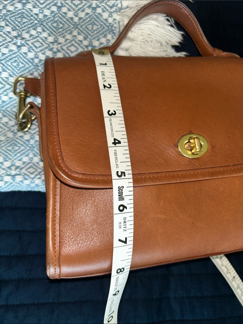 Vintage Coach Leather Shoulder Bag in Cognac Brown - Classic Women's Crossbody - Picture 8 of 9